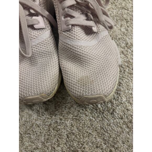 Women’s Baby Pink Adidas NMD size 8 (small stain on toe of shoe) - Picture 3 of 7